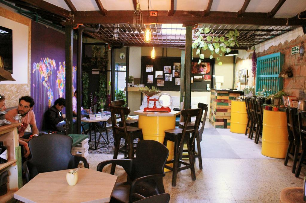Panela Medellin Ostello Esterno foto